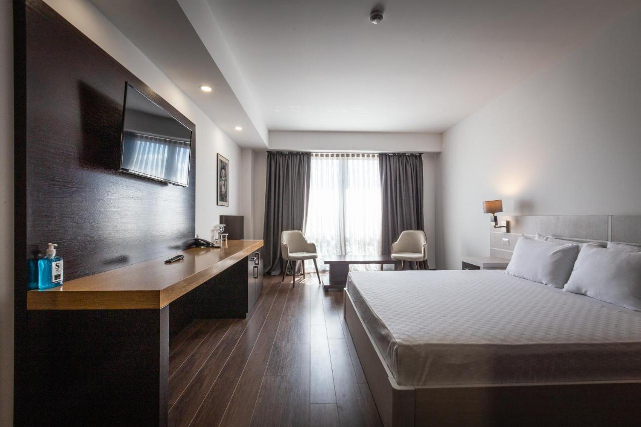 Hotel Sky Γευγελή Εξωτερικό φωτογραφία A room at the hotel