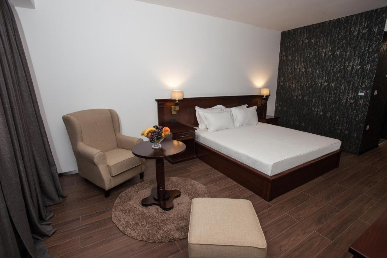 Hotel Sky Γευγελή Εξωτερικό φωτογραφία A room at the hotel