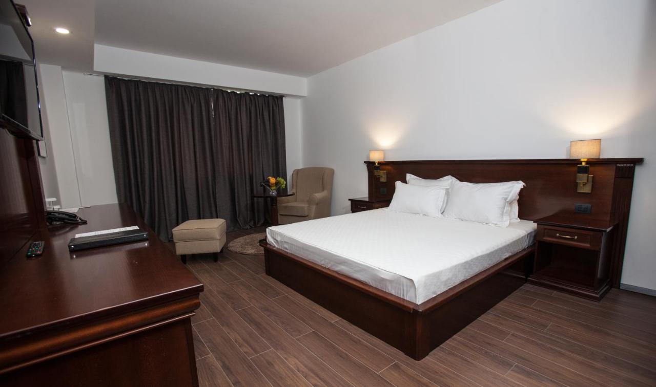 Hotel Sky Γευγελή Εξωτερικό φωτογραφία A room at the hotel