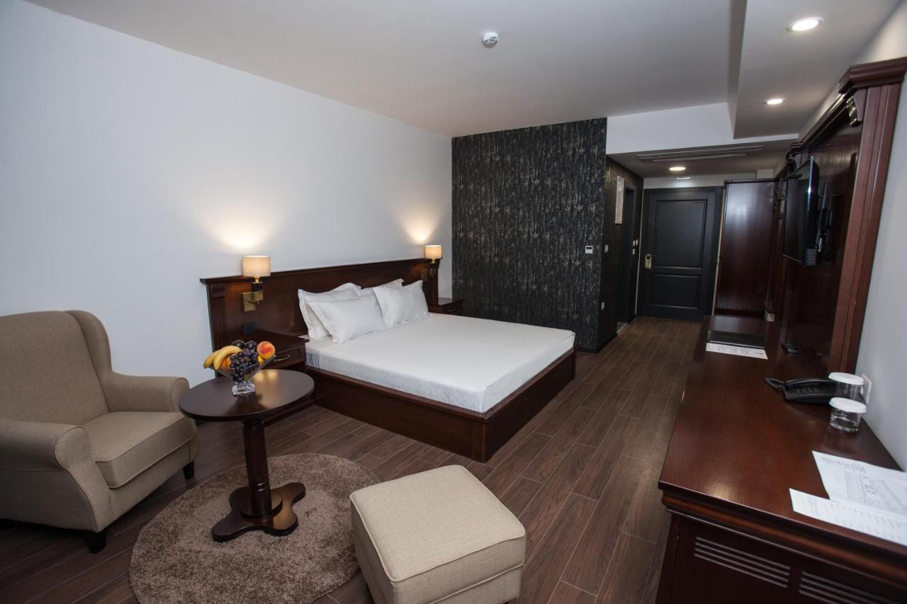 Hotel Sky Γευγελή Εξωτερικό φωτογραφία A room at the hotel